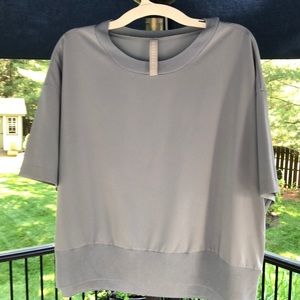 Athleta short sleeve top